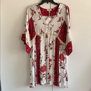 Umgee Tunic Size Medium NWT